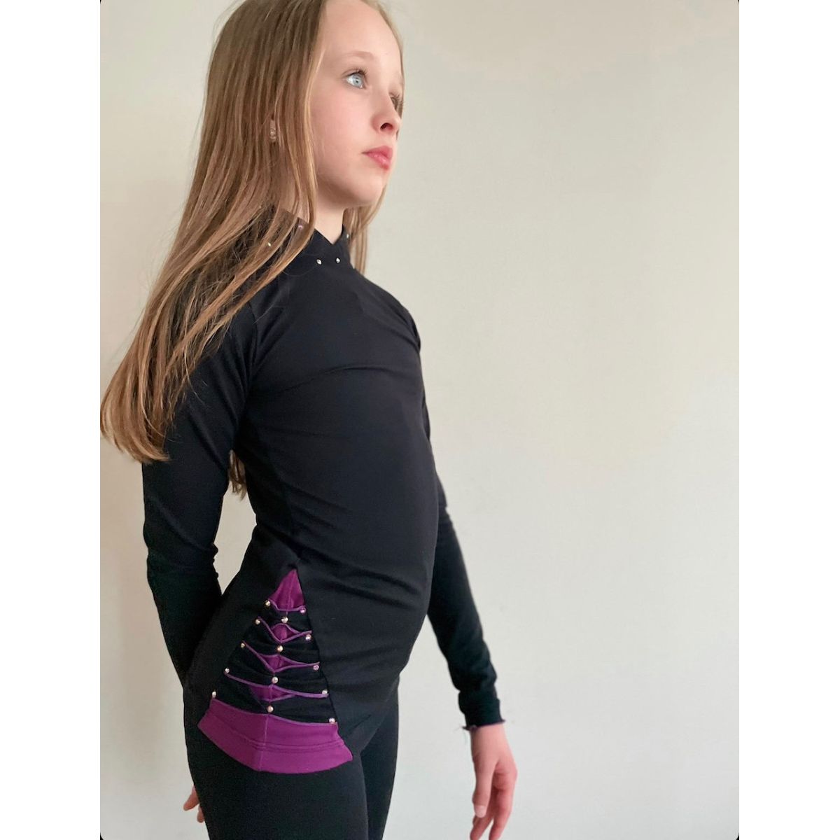 K-Neck Topp med Rosetter Alchemy