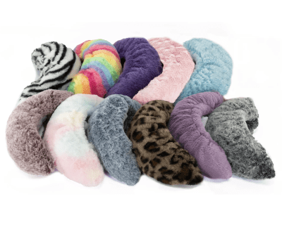 Weiche pelzige Schutzüberzüge für die Schulter